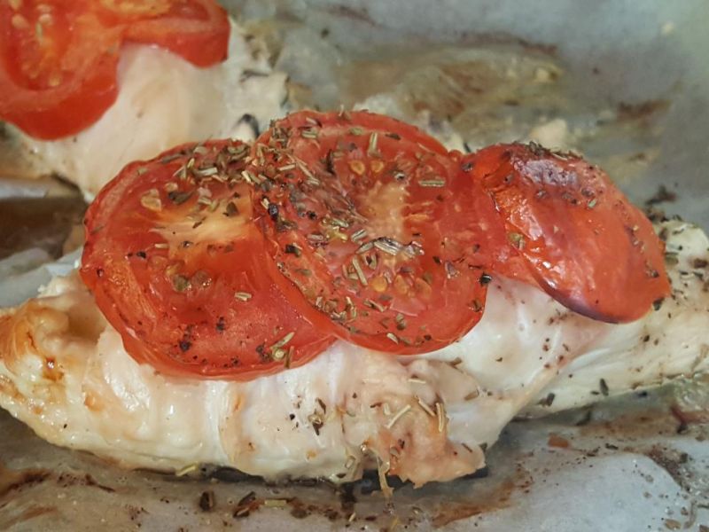 Poulet au fromage frais et aux tomates